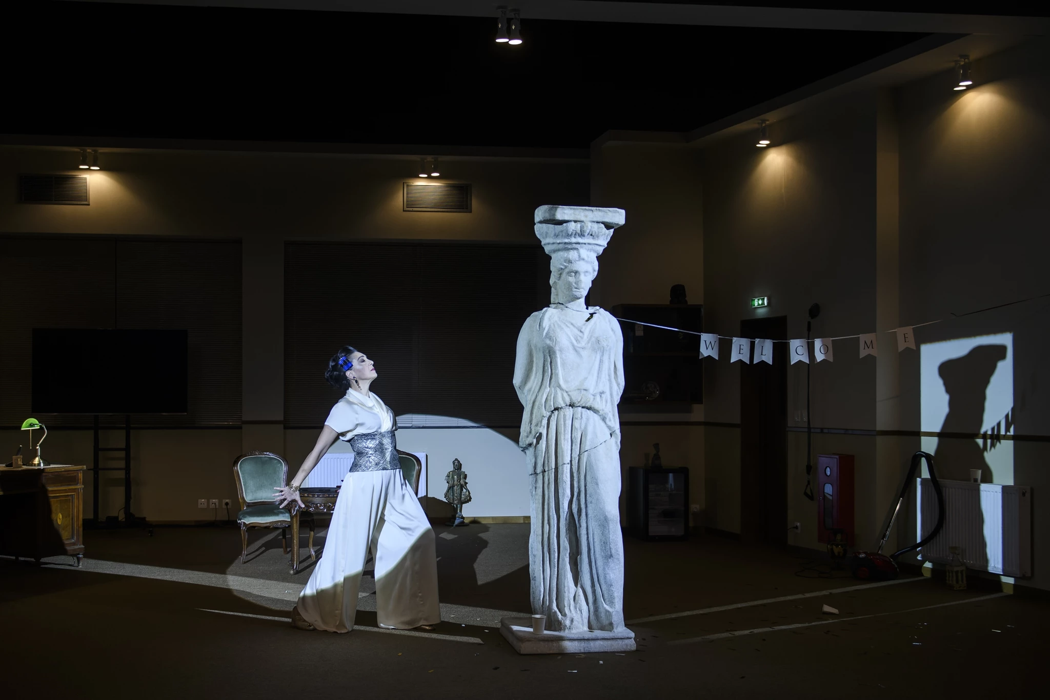 Καρυάτιδα Καπουτζίδης