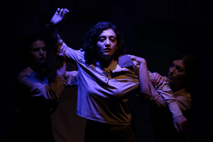 Μακρόνησος/Τρωάδες