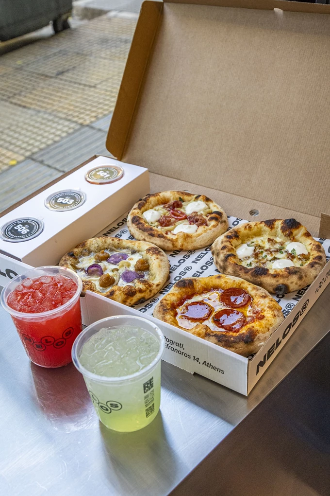 Nelos Pizza