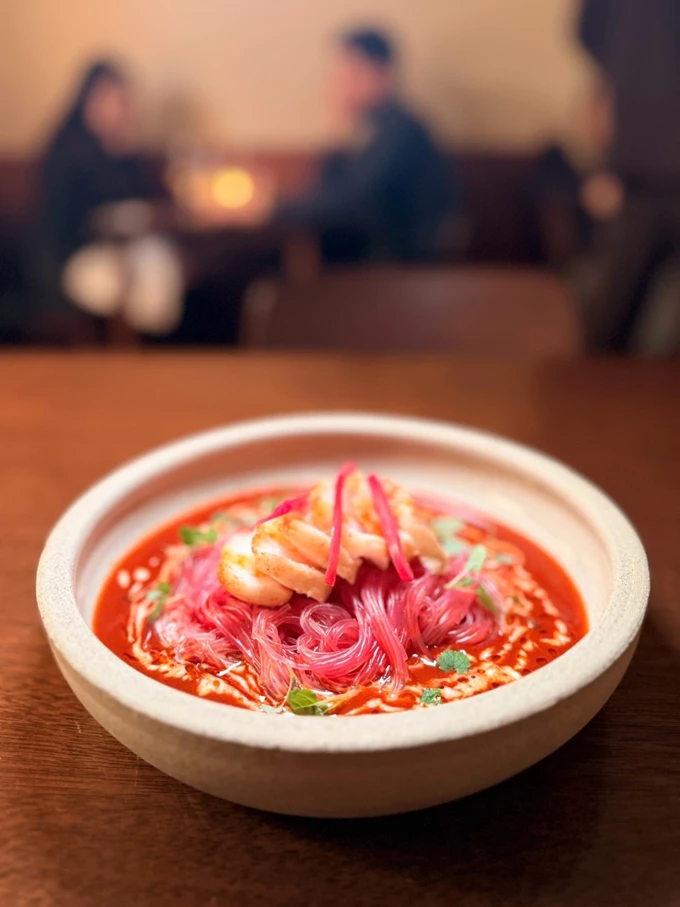 το εστιατόριο Garum του Χρήστου Γλωσσίδη στο Μετς