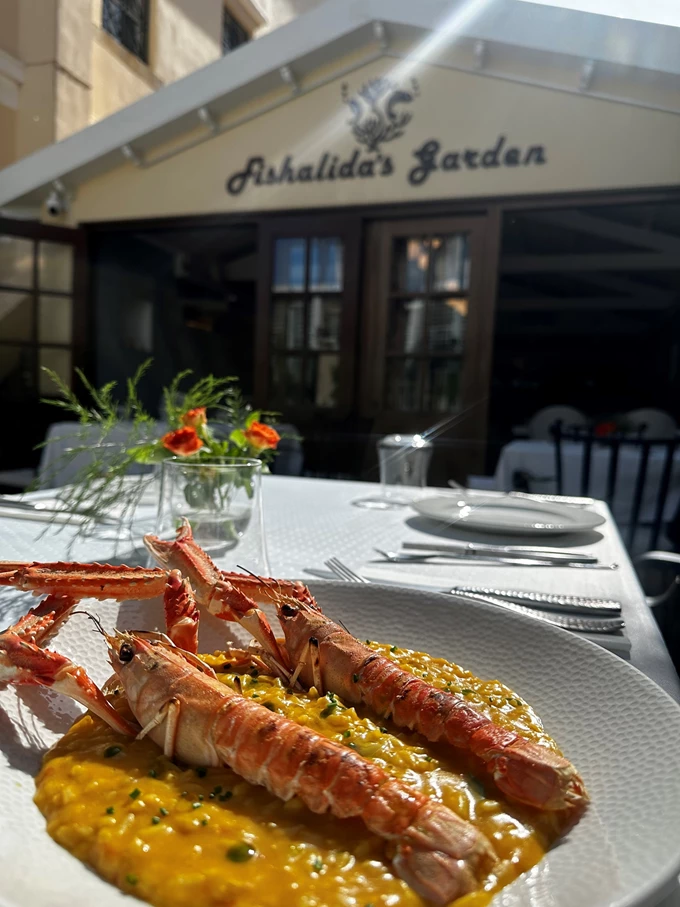 FISHALIDA GARDEN
