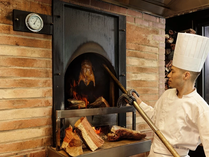 Αθηνόραμα Χρυσοί Σκούφοι Κύπρου 2024_Amber Dragon