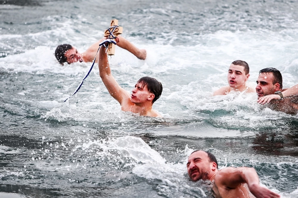 Πώς θα γιορτάσει τα Θεοφάνεια η Αθήνα και ο Πειραιάς