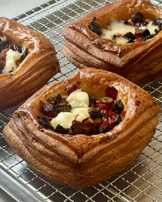 Pastéis de Pangrati και άλλες εκπλήξεις σε έναν cool αθηναϊκό φούρνο 4