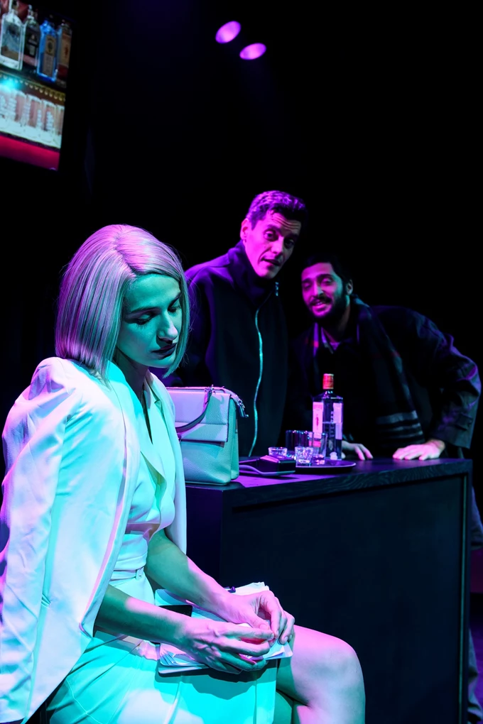 Απόψε κανείς δεν πεθαίνει