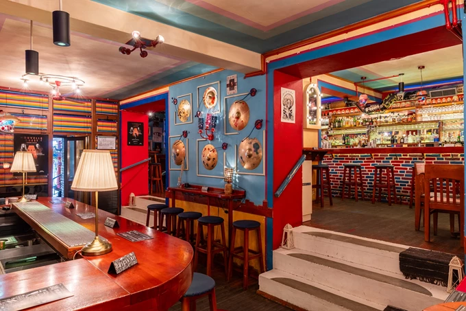 Το μπαρ Nouvelle Vague από τα Τίρανα που μπήκε στα The World's 50 Best Bars 2025 1