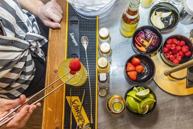 Schweppes exclusive cocktail seminars II 5