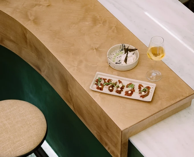 Fellos Athens νέο wine bar στο κέντρο