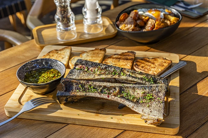 Το εστιατόριο Medouli στην Αργυρούπολη 12