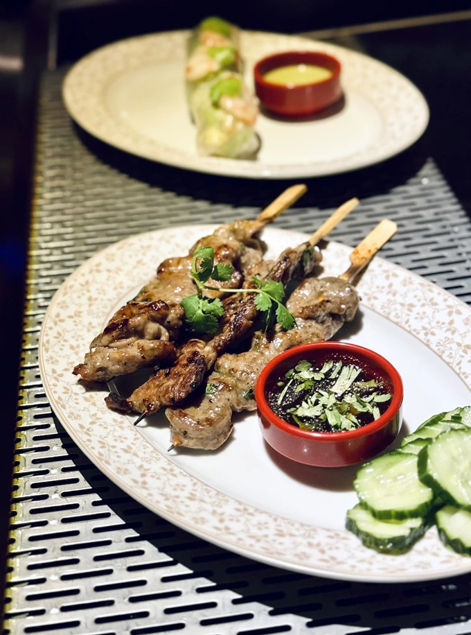 To νέο bar restaurant του Κωνσταντίνου Ζουγανέλη Sister Athens στο Ψυχικό 4
