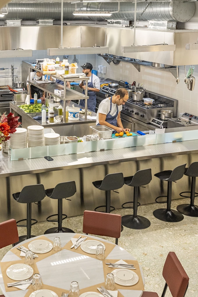 Το εστιατόριο Ζιγκοάλα στην Ομόνοια 14