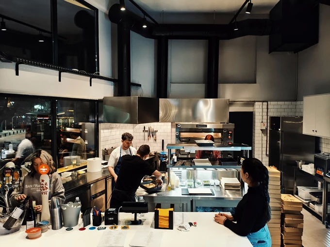 Η νέα πιτσαρία DAM Pizza στο Περιστέρι 11