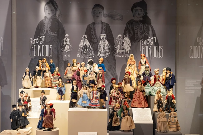 Στο όνομα της ανθρωπιάς