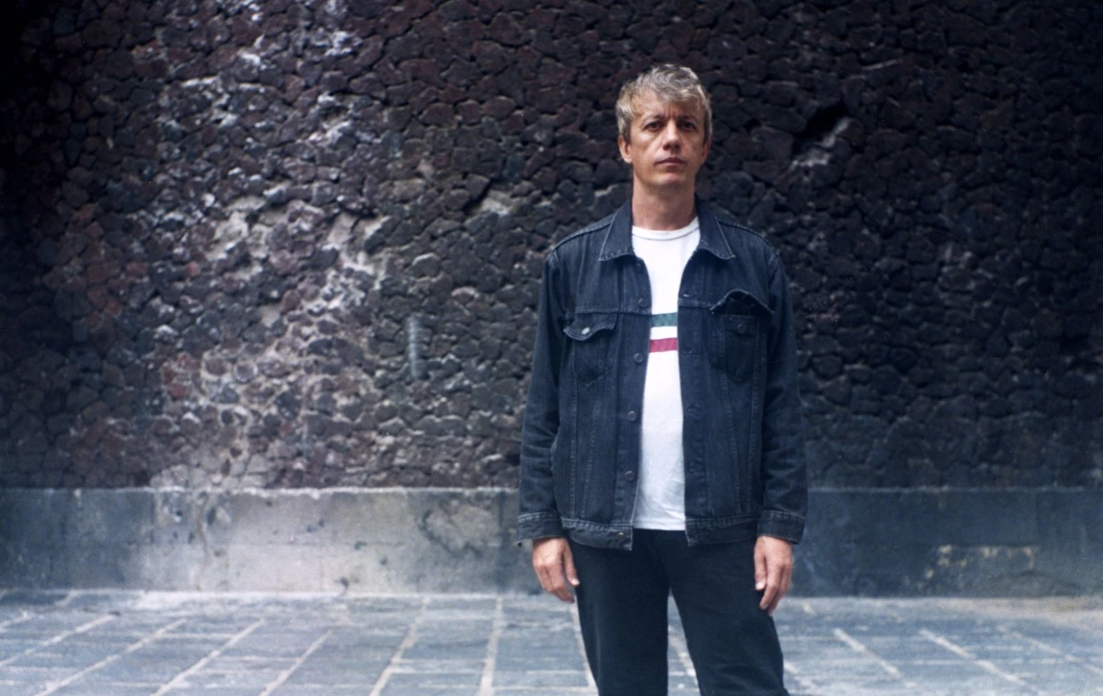 Ο Steve Gunn έρχεται για μια μοναδική εμφάνιση στο ΙΛΙΟΝ plus στις 26 Απριλίου 2026.