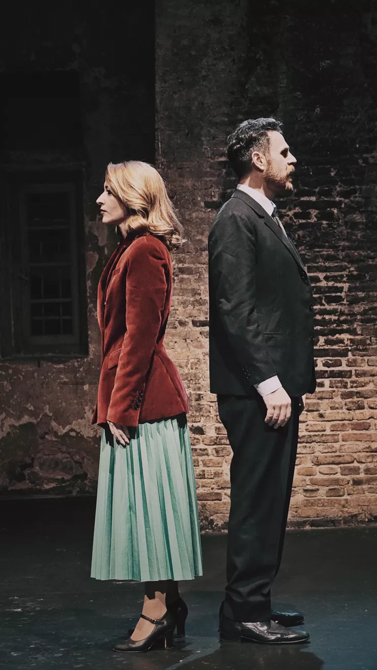 Μένγκελε όνειρο για δύο πρόσωπα σε ένα βαγόνι