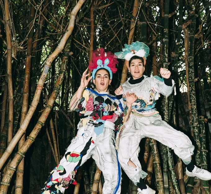 AMFI: ένα αντισυμβατικό ντουέτο