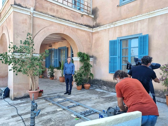 Το Βραχιόλι της Φωτιάς Backstage