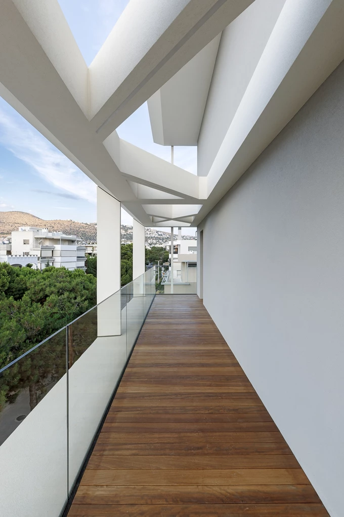 Η σύγχρονη αθηναϊκή πολυκατοικία_KKMK Architects - Shinto, Ψυρρή 4