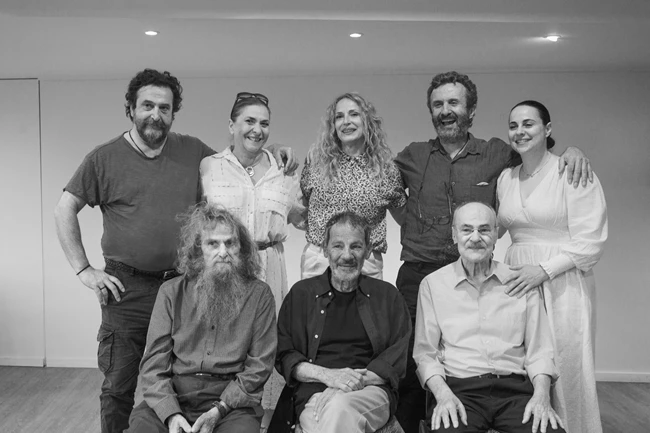 Σταύρος Ξαρχάκος - Οικογένεια Ξυλούρη