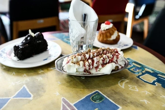 Στην Πατησίων, για το παγωτό μιας ρετρό Αθήνας