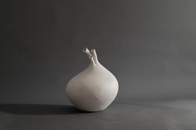 Vessel No. 11 by Maru Meleniou Shapes of Stories