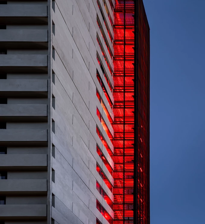 Μία φρέσκια πινελιά σε ένα από τα πιο εμβληματικά ξενοδοχεία της Αθήνας 2