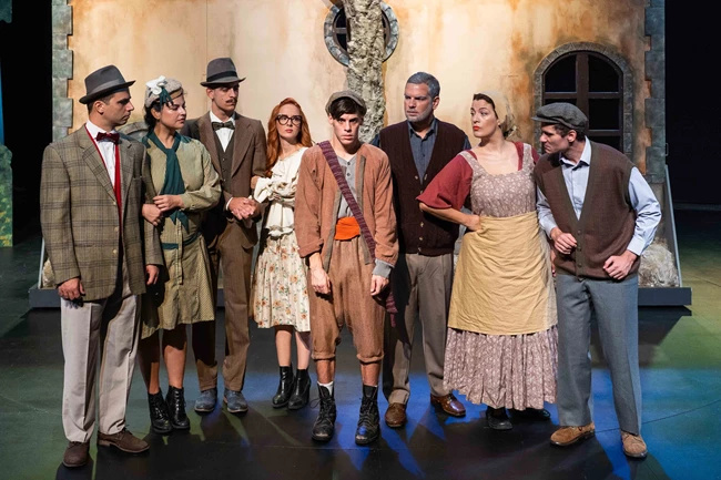 Ένα παιδί μετράει τ' άστρα