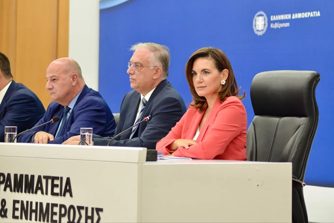 Όλγα Κεφαλογιάννη - κρουαζιέρα και βραχυχρόνιες μισθώσεις