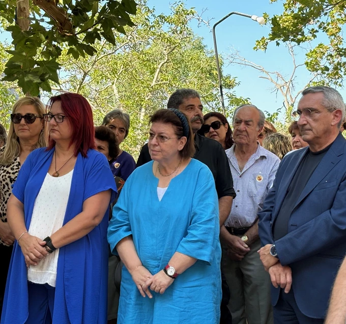 Δήμαρχος Τήλου Μαρία Καμά, η Υπουργός Πολιτισμού Λίνα Μενδώνη, ο Περιφερειάρχης Νοτίου Αιγαίου Γιώργος Χατζημάρκος