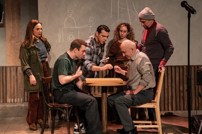 Ανέστης Αζάς παράσταση Δυο ή τρία πράγματα που ξέρω γι αυτόν