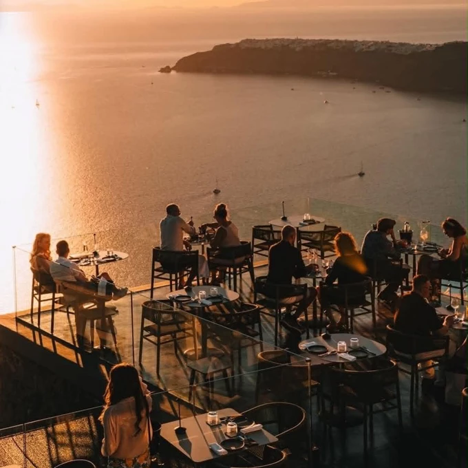 Mavro Restaurant