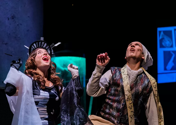 Σιωπή, ο βασιλιάς ακούει