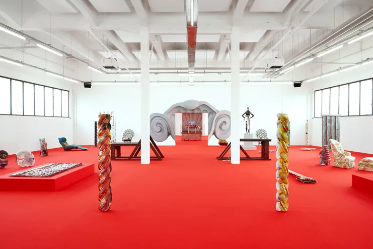 Άποψη εγκατάστασης: Δανάη Ανεσιάδου, &quot;D-Possessions&quot;, 2023 στο Wiels Contemporary Art Centre , Βρυξέλλες. Ευγενική παραχώρηση της καλλιτέχνιδας