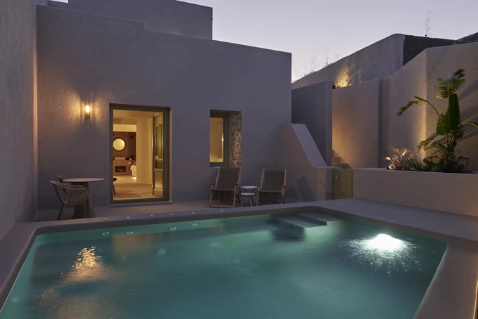 Aeon Santorini ξενοδοχείο στη Σαντορίνη από τη Hotel Brain
