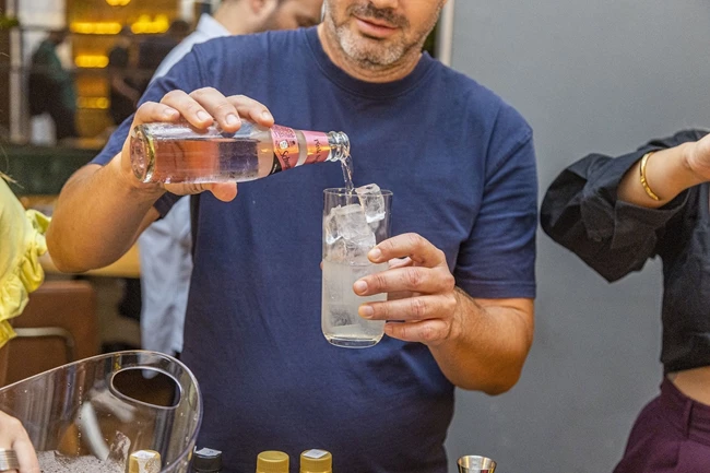 Schweppes exclusive cocktail, vol.III στο Beauty Killed the Beast 30