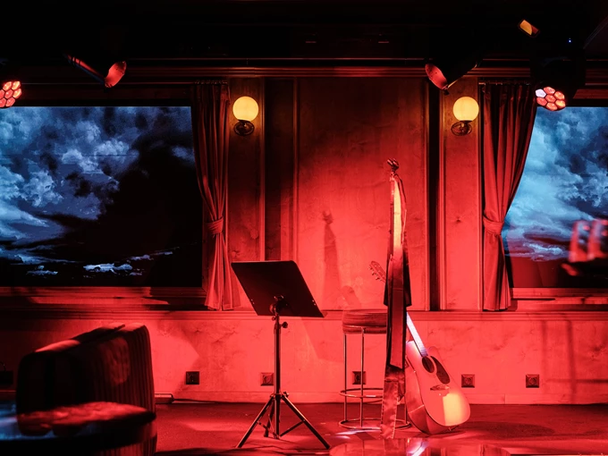 Το Doors στο Κολωνάκι 10