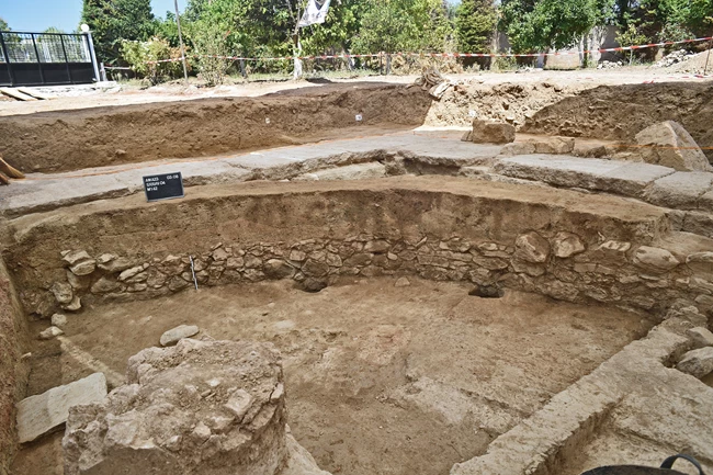 Oι ανασκαφές στο ιερό της Αμαρυσίας Αρτέμιδος στην Αμάρυνθο της Εύβοιας