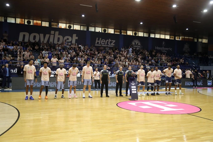 Aθλητές και φίλαθλοι έγιναν μέρος μιας κοινής προσπάθειας για την ανάδειξη της σημασίας της πρόληψης και της έγκαιρης διάγνωσης.