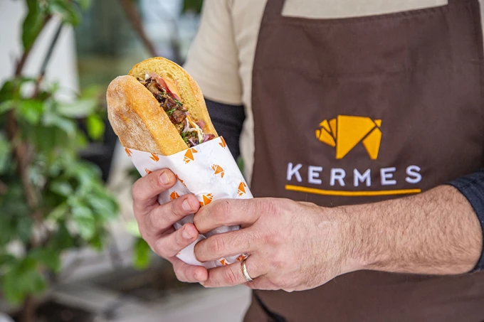 Το νέο street food εστιατόριο Kermes στο Σύνταγμα 22