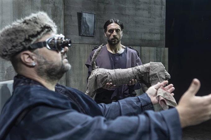 Τέλος του Παιχνιδιού (Endgame) Μάκης Παπαδημητρίου