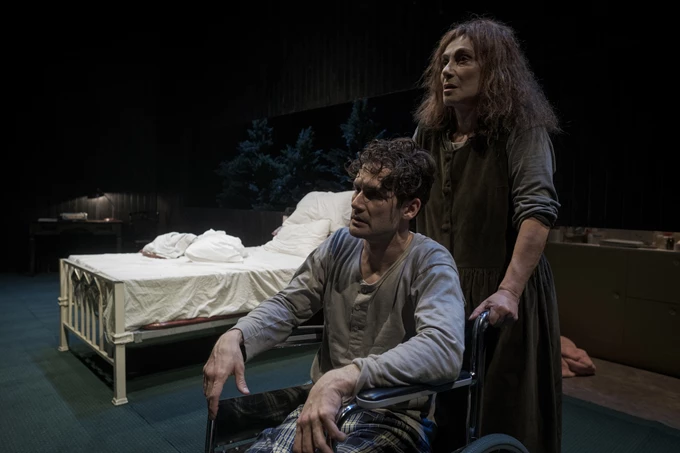 Misery σκηνοθ. Ελενα Καρακούλη