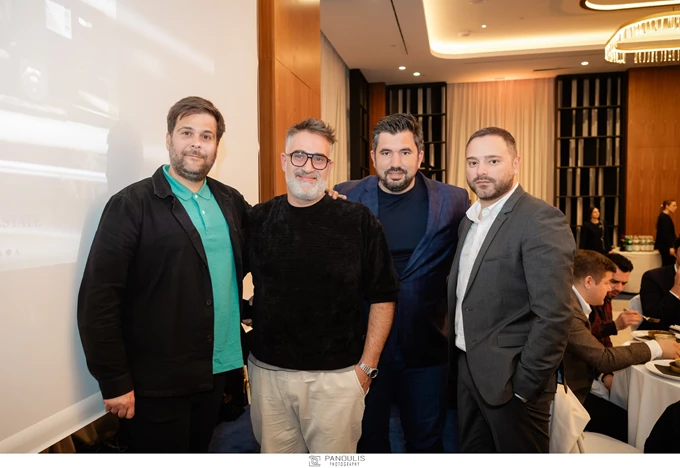 Χρυσοί Σκούφοι