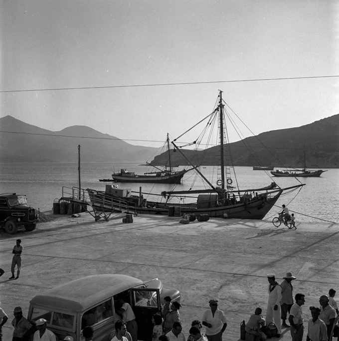 Robert McCabe ελληνικά νησιά