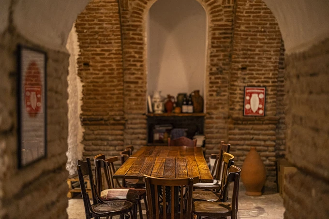 Τιφλίδα Γεωργία nightlife bars φυσικό κρασί