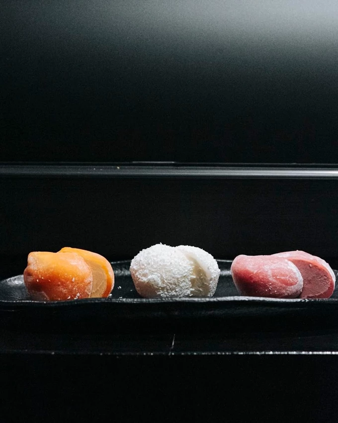 Mochi στο Ronin εστιατόριο στο Κολωνάκι