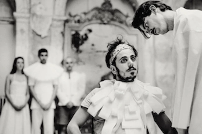 Φτιάξε τη δυστυχία σου μόνος σου