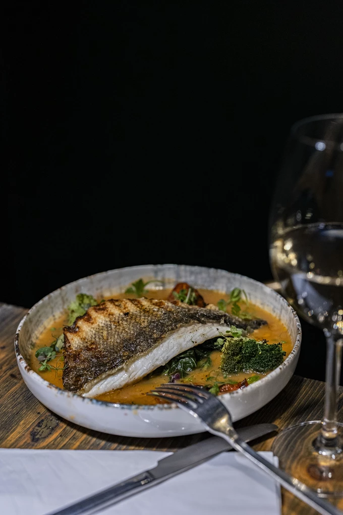 Το εστιατόριο Musique All Day Resto Bar στο Παγκράτι 8