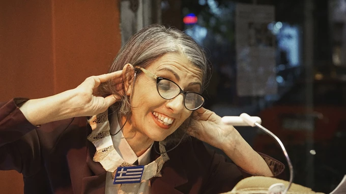 Η Γυναίκα της Ζάκυθος και άλλες αιώνιες μνήμες από την Αντιγόνη Γύρα