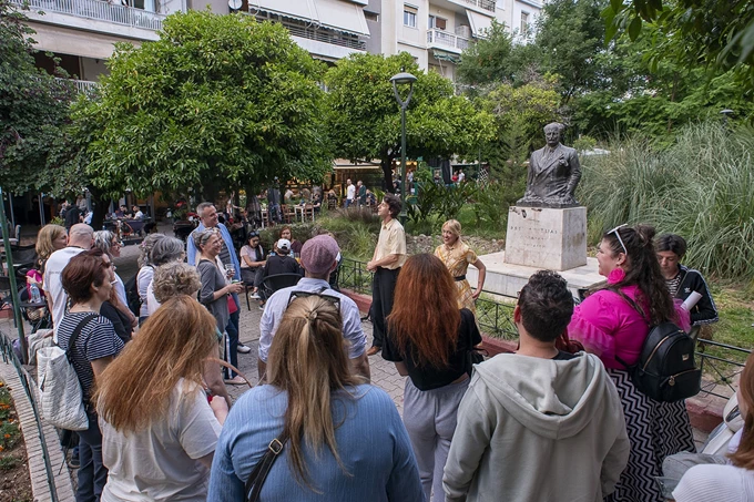 Επόμενη στάση Κυψέλη