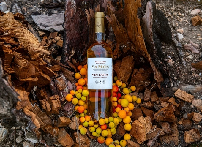 Και η Γαλλία βραβεύει τα Σαμιώτικα κρασιά